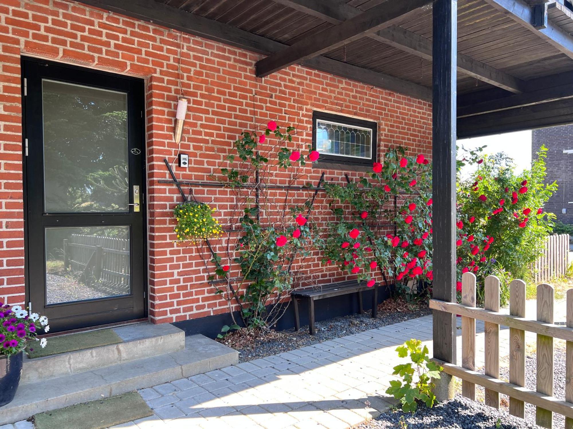 5Min Walk To Lego House - Two Bedrooms On Loft Floor With Balcony * With Garden 比隆 外观 照片